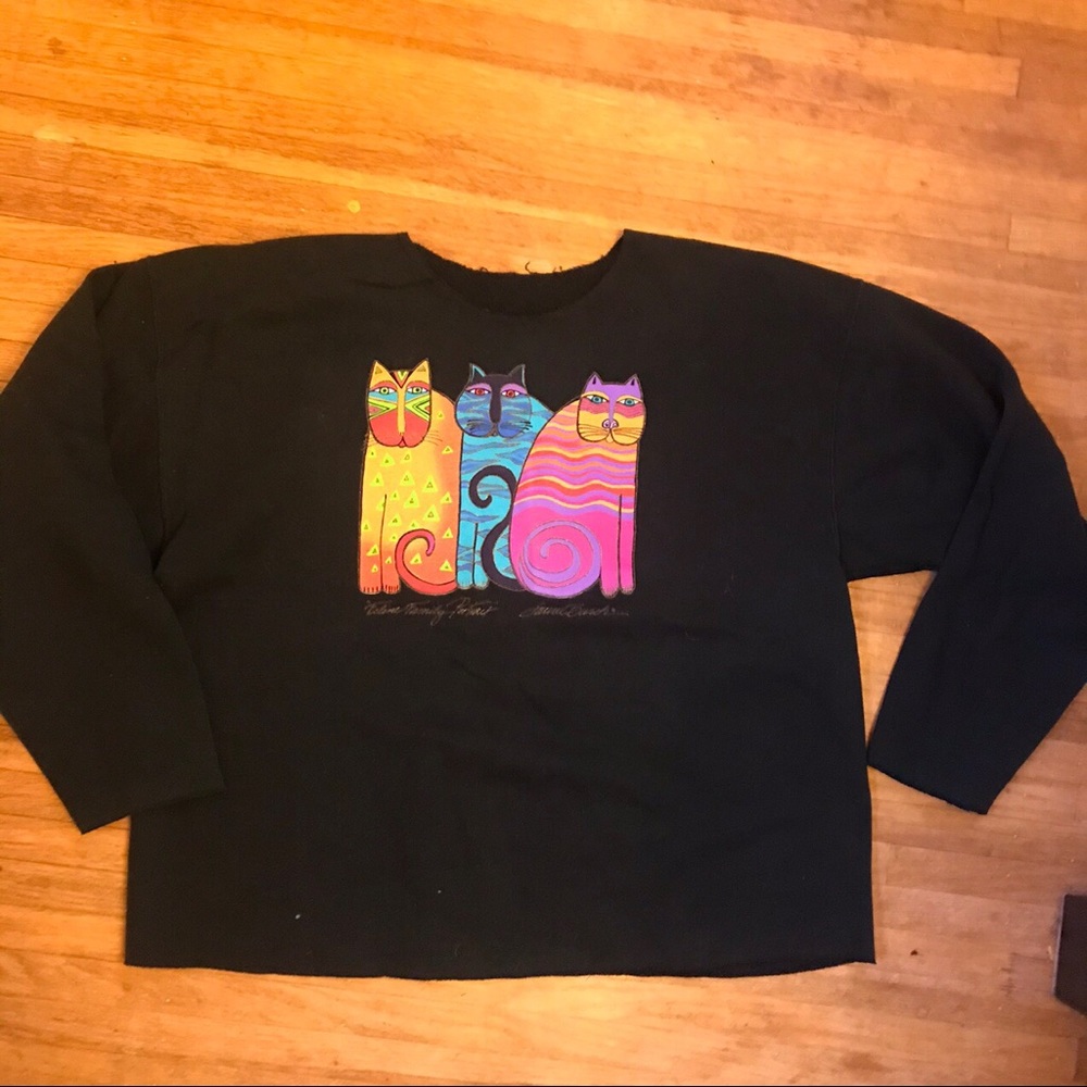 90s Cat Decal Crewneck, raw hem